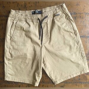 Men’s Hollister Jogger Shorts 9”, Khaki, Size Small